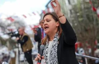 Afyonkarahisar Belediye Başkanı Burcu Köksal CHP’den istifa etti