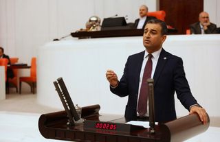 Bulut: Meclis'teki meşru protestoyu 'demokrasiye saldırı' diye sunmak gerçeği tersyüz etmekten ibarettir