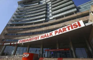 CHP, üç ay sürecek yeni üyelik kampanyasını başlattı: Yoksulluğa, karanlığa katlanmak zorunda değilsiniz