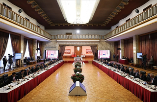 CHP, Milli Dayanışma Kardeşlik ve Demokrasi Komisyonu için hazırladığı raporunu TBMM'ye sundu