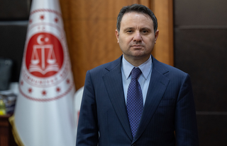 Adalet Bakanı Akın Gürlek'e 80 barodan "hukuk devleti" vurgusu: Savunma hakkına dokunulmamalı!