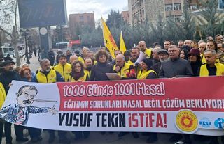 Eğitim Sen'den Milli Eğitim Bakanlığı önünde "1000 günde 1001 masal" eylemi