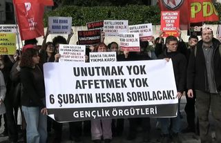 Gençlik örgütleri Beyazıt Meydanı'nda açıklama yaptı: Ne sorumlular hesap verdi ne de önleyici politikalar uygulandı
