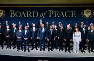 Endonezya, “Barış Kurulu” girişimine katılımını askıya aldı