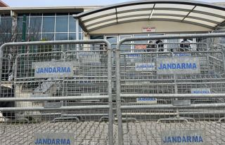 İBB davası başladı: Ekrem İmamoğlu ayakta alkışlandı