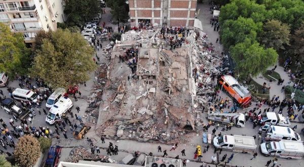 İzmir'deki depremzedeler isyan etti: "Unutulduk"