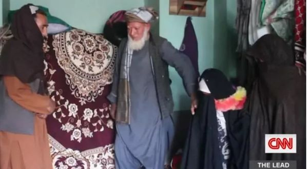 Afganistan'da 9 yaşındaki kızını 55 yaşındaki erkeğe 2 bin dolara sattı