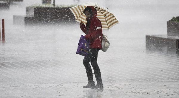 Meteoroloji, çok sayıda il için kuvvetli sağanak yağış uyarısında bulundu