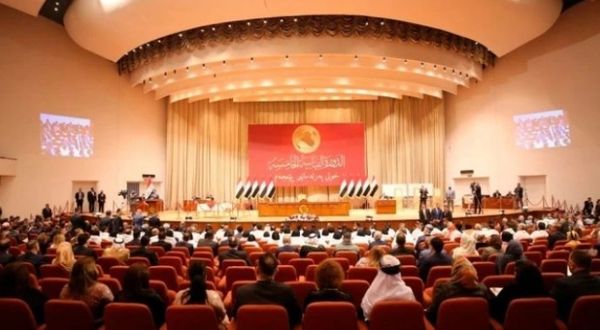 Irak’ta istifa eden Sadr Hareketi üyesi 73 parlamenterin yerine, 64 isim seçildi