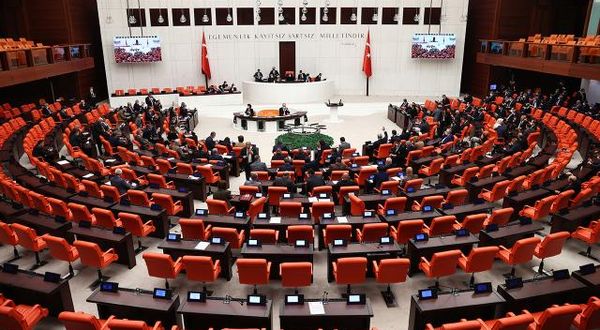 Kılıçdaroğlu’nun aralarında olduğu 34 milletvekiline ait 65 fezleke Meclis’e gönderildi