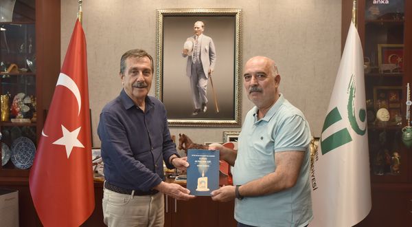 Tepebaşı Belediyesi Başkan Ataç, Yazar Mehmet Demirtaş'ı ağırladı