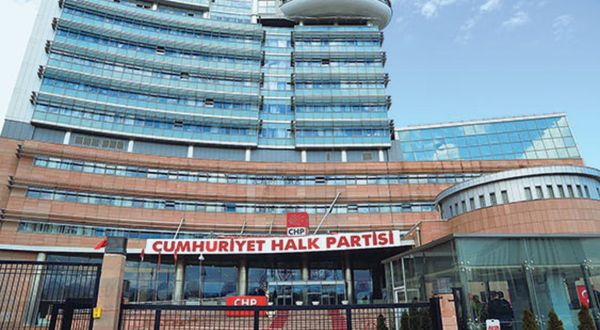 CHP'den seçim sonrası kamuda bürokrat hazırlığı: Listeler hazırlanıyor