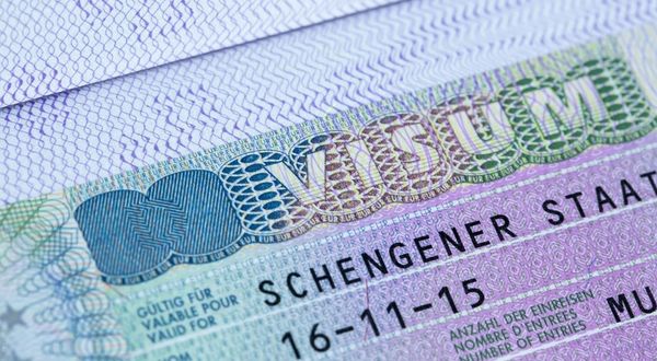 Schengen vizesi başvurularının neden reddedildiği ortaya çıktı: Seyahat amacı net ve inandırıcı değil