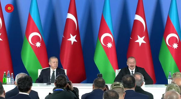 Erdoğan: Azerbaycan-Ermenistan ile Türkiye-Ermenistan normalleşme süreçleri birbirini destekleyecek şekilde ilerliyor