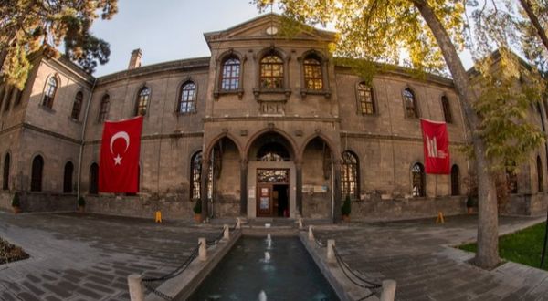 Kayseri Milli Mücadele Müzesi'nde tarihi sergi