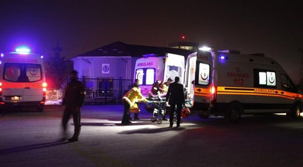Düzce'de işçi servisi kaza yaptı: 8 yaralı