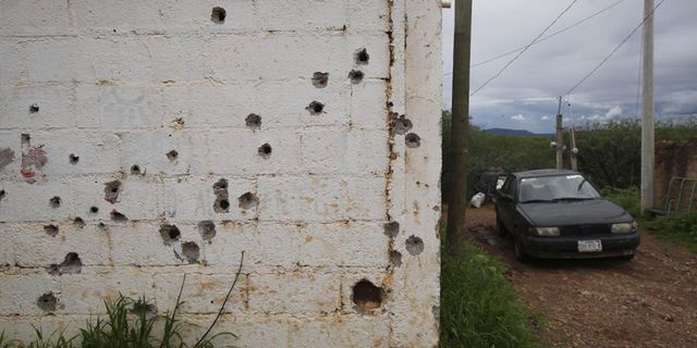 Meksika'da uyuşturucu çeteleri çatıştı: 18 kişi yaşamını yitirdi