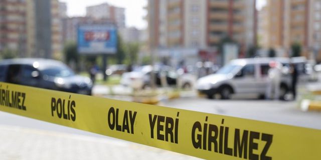 İstanbul'da apartman merdiveninde 1 kişi ölü bulundu