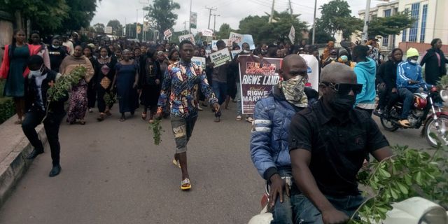 Nijerya'da yolcu otobüsüne silahlı saldırı: 22 ölü, 14 yaralı