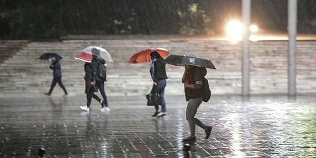 Meteoroloji'den İstanbul dahil çok sayıda kent için sağanak uyarısı