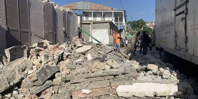 Haiti'de hayatını kaybedenlerin sayısı 724'e yükseldi