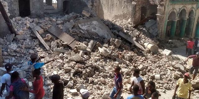 Haiti'deki depremde hayatını kaybedenlerin sayısı bin 419'a yükseldi