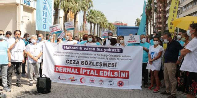 İzmir’de sağlık emekçileri, Aile Hekimliği yönetmeliğinin iptal edilmesini istedi