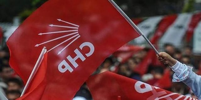 CHP Buldan İlçe Başkanı Başbuğ ile 9 yönetim kurulu üyesi istifa etti