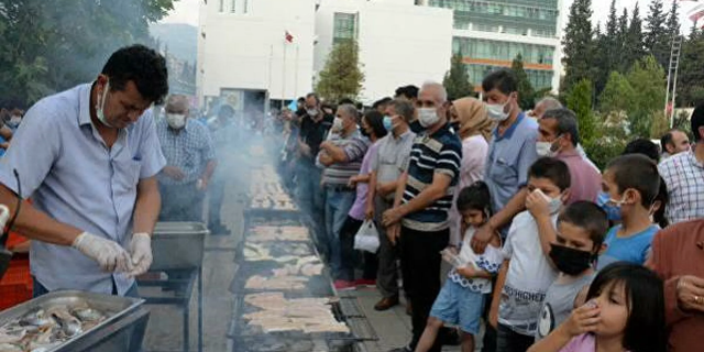 Denize kıyısı olmayan Kahramanmaraş'ta balık festivali düzenlendi