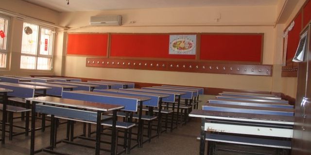 Mersin'de vaka sayısındaki artış nedeniyle 50'yi aşkın sınıf kapatıldı