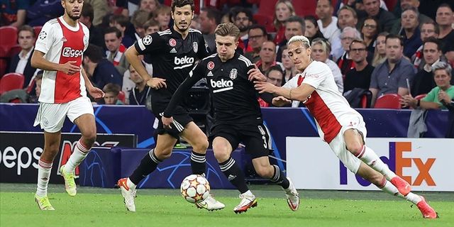 Beşiktaş, UEFA Şampiyonlar Ligi'nde Ajax'a deplasmanda 2-0 mağlup oldu