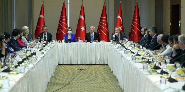 Kılıçdaroğlu: İBB Başkanı'nı görevden alacak olanlar akıllarını peynir ekmekle yemiş