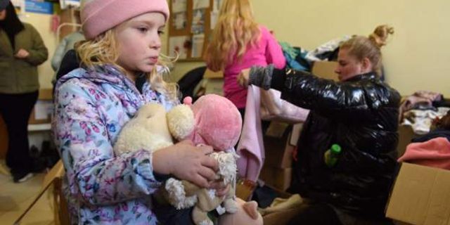 "Ukraynalı çocukların yaklaşık üçte ikisi işgal sonrası evlerini terk etti"