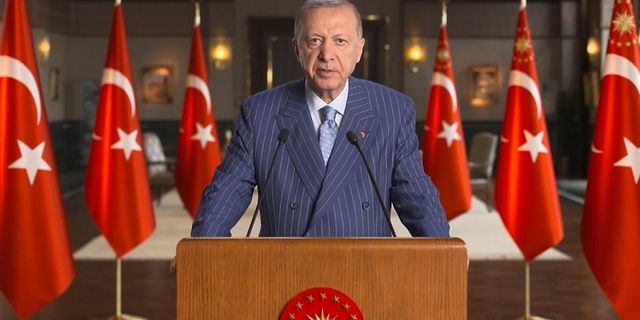Ek bütçeyle Cumhurbaşkanı Erdoğan'ın maaşına da zam geliyor
