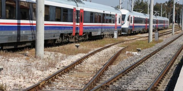 Adana-Mersin arası tren ücretlerine zam yapıldı