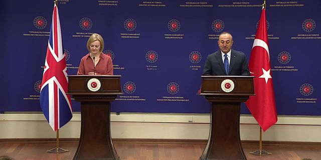 Mevlüt Çavuşoğlu: Ukrayna tahılının illegal olarak satılmasına karşıyız! Türkiye de suçlanmıştı!