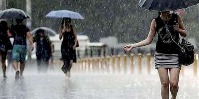 Meteoroloji'den 24 il için sarı kodlu uyarı: İstanbul dahil pek çok yerde sağanak yağış var