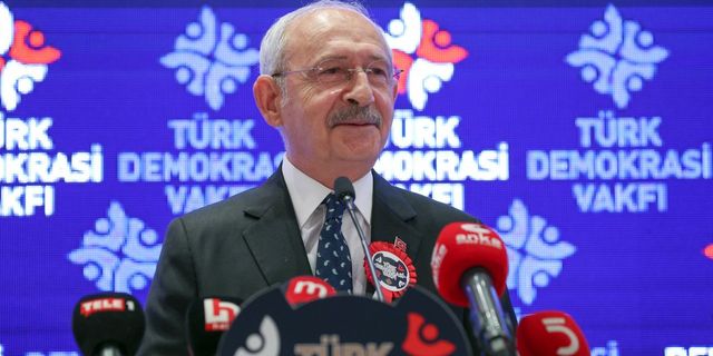 Kılıçdaroğlu'ndan Erdoğan'a: "Paniktesin Erdoğan, ya küfür ediyorsun ya da aday aday diye yalvarıyorsun"