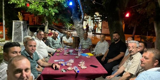 Bursa Mudanya'da İYİ Partililer incir üreticilerinin taleplerini dinledi