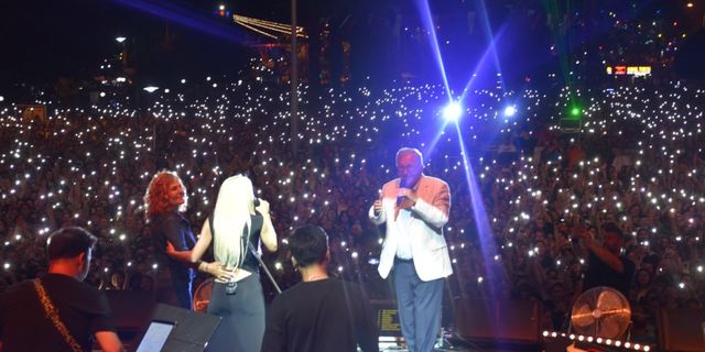Karadeniz Ereğli'de festivalin ilk günü üç muhteşem konser