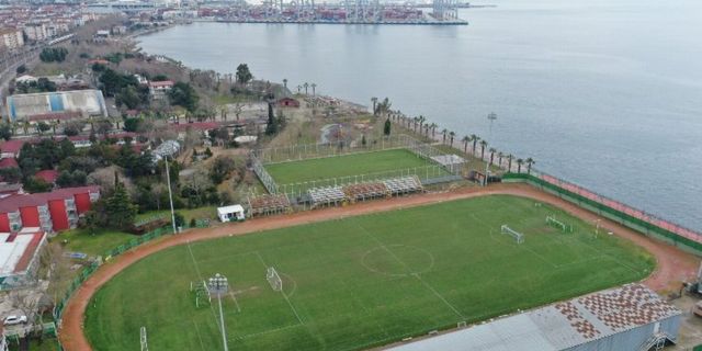 Körfez Alparslan Türkeş Spor Kompleksi bakıma alınıyor