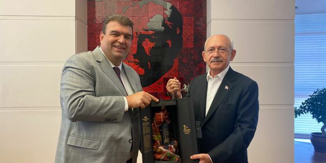 Seferihisar Belediye Başkanı'ndan Kılıçdaroğlu'na ziyaret