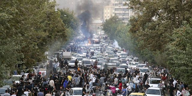 İran devlet televizyonu açıkladı: Protestolarda 41 kişi yaşamını yitirdi