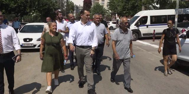Yenişehir Belediye Başkanı Özyiğit, Esnaf ziyaretlerini sürdürüyor