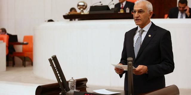 Herkes bunu merak ediyor: Hangi bilginin 'yalan' ve 'dezenformasyon' olduğuna İletişim Başkanı mı karar veriyor?