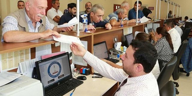 Yılbaşından itibaren memurların fazla mesai ücreti artacak