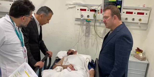 İstanbul Valisi Ali Yerlikaya, İstanbul Cumhuriyet Başsavcısı Şaban Yılmaz ile birlikte yaralıları ziyaret etti