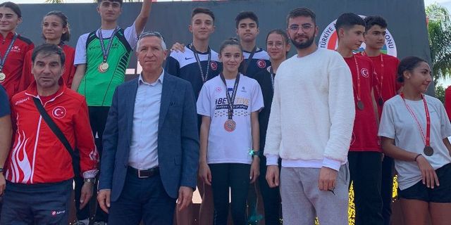 Nevşehir Belediyesi Gençlik ve Spor Kulübü Türkiye üçüncüsü oldu