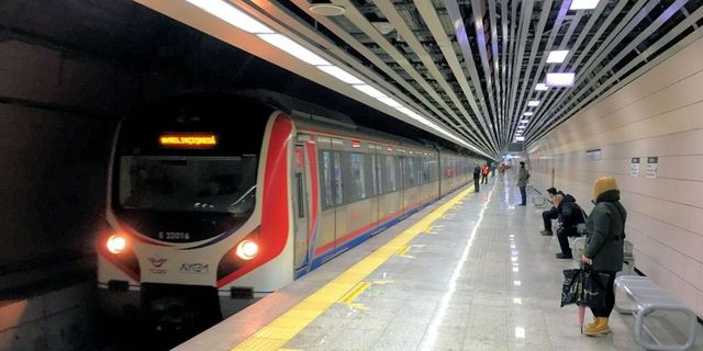 Düzce depremi sonrası demiryolu hattı kontrolü yapıldı, Marmaray seferleri gecikti