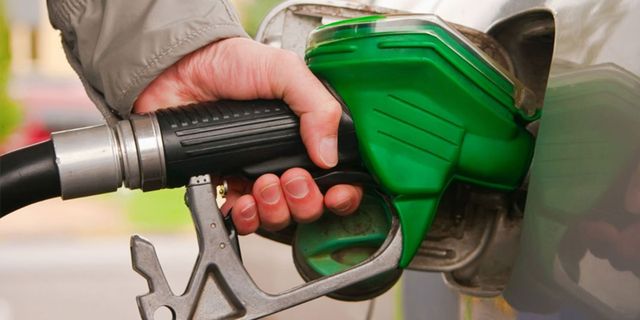 Motorine bugünden itibaren geçerli olmak üzere 69 kuruş indirim geldi